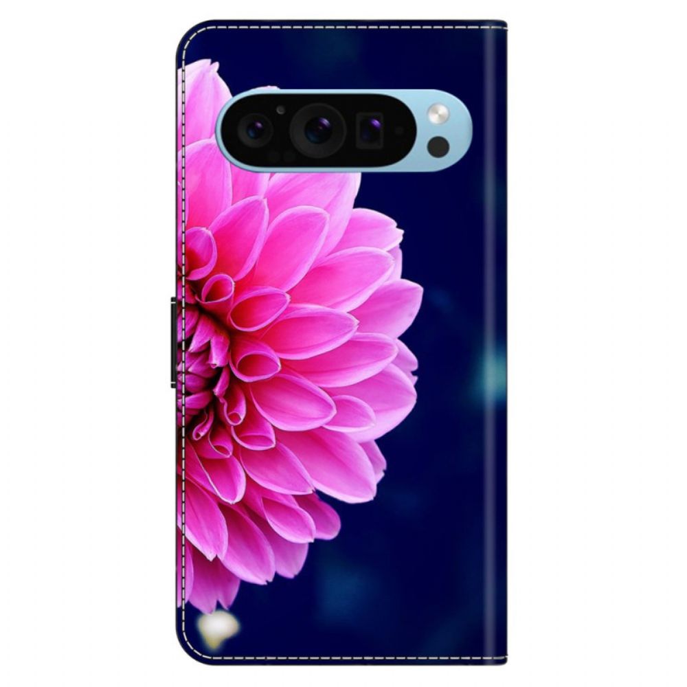 Folio-hoesje Google Pixel 9 Telefoonhoesje Roze Bloem Op Blauwe Achtergrond