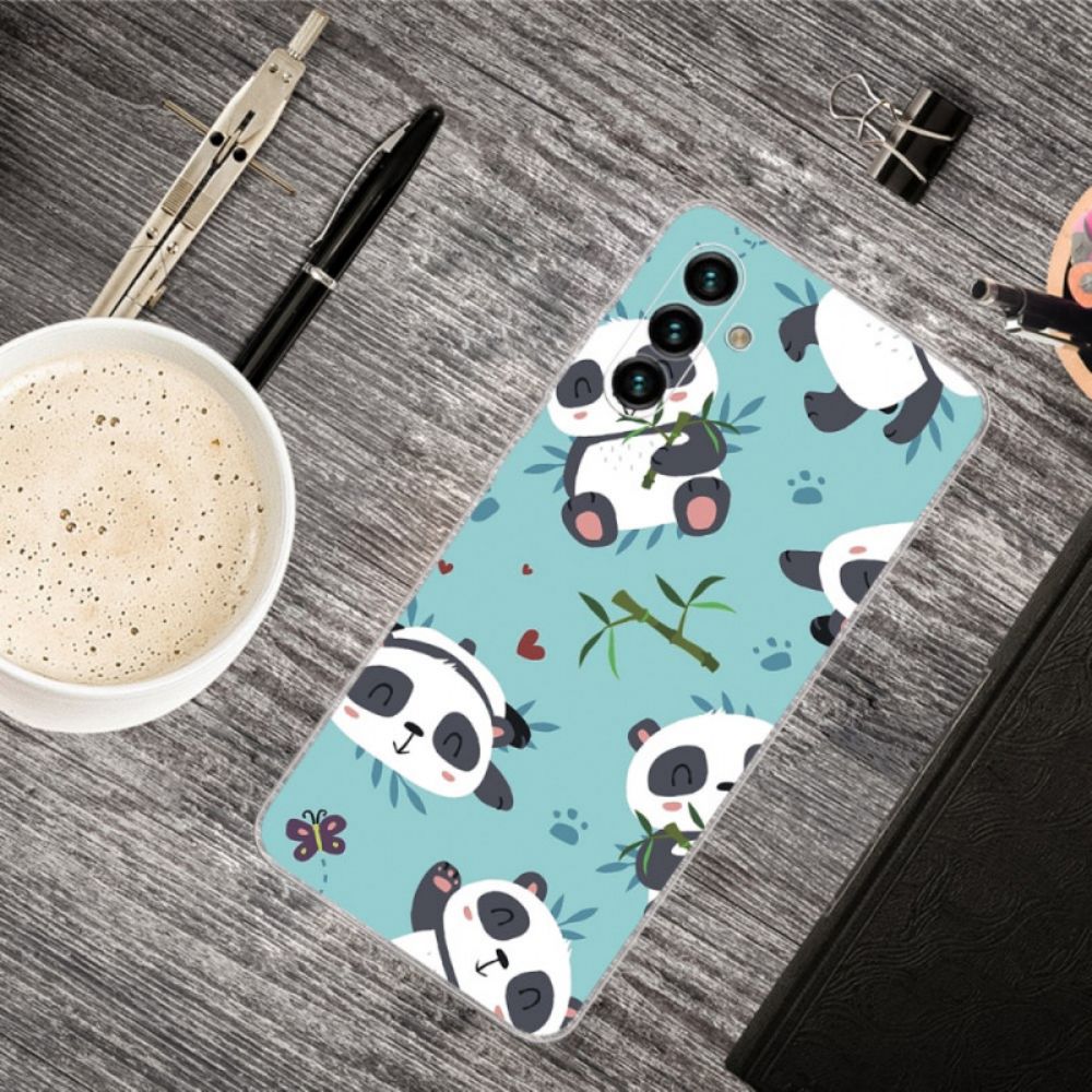 Hoesje voor Samsung Galaxy A13 5G Stapel Panda's