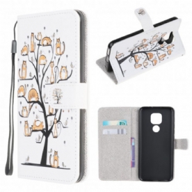 Leren Hoesje voor Moto G9 Play Met Ketting Funky Katten Met Riem