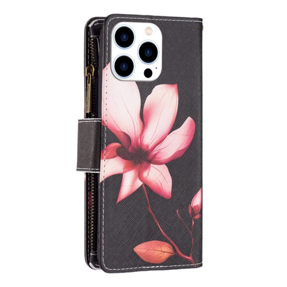 Leren Hoesje Voor iPhone 16 Pro Max Roze Bloemenportemonnee Op Zwarte Achtergrond