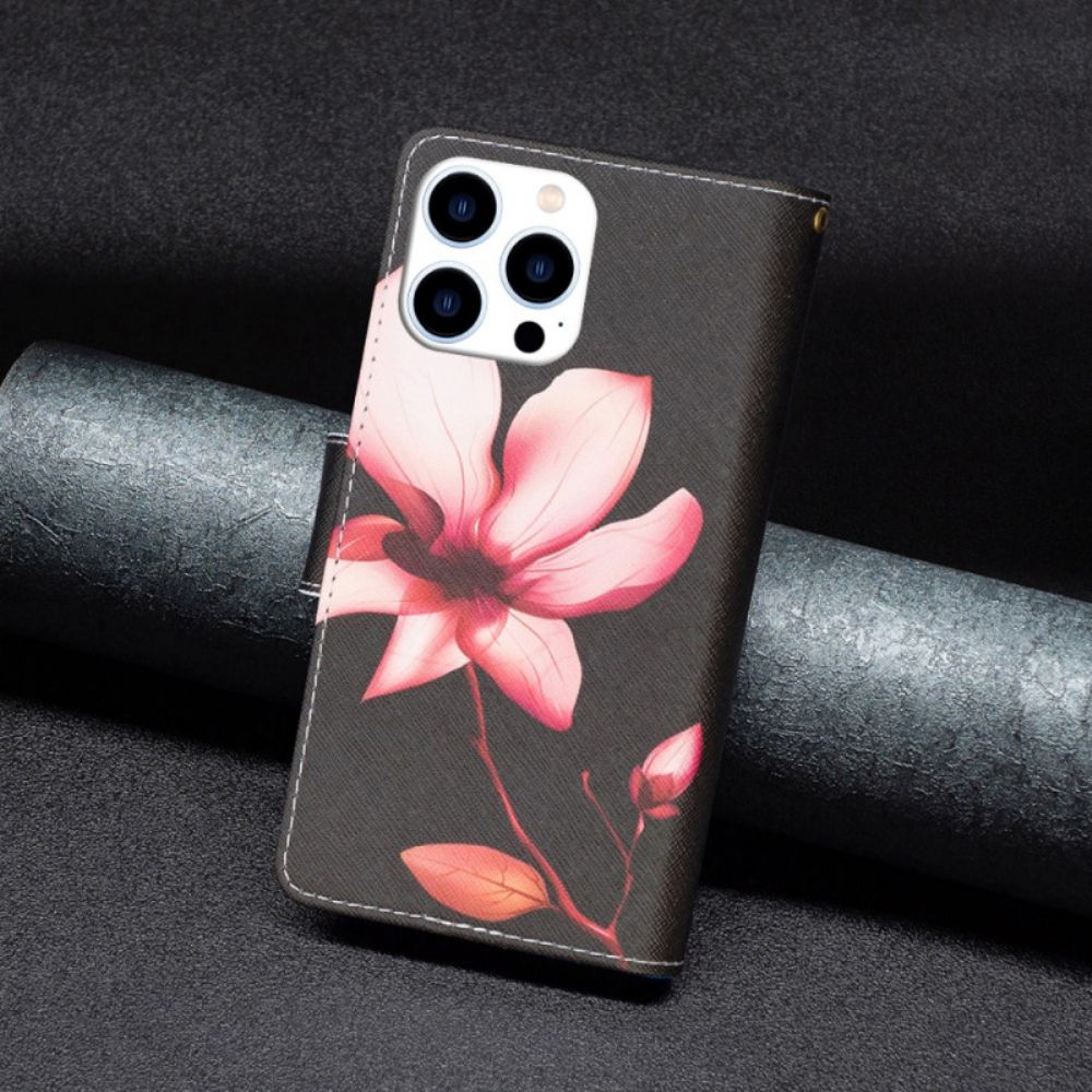 Leren Hoesje Voor iPhone 16 Pro Max Roze Bloemenportemonnee Op Zwarte Achtergrond