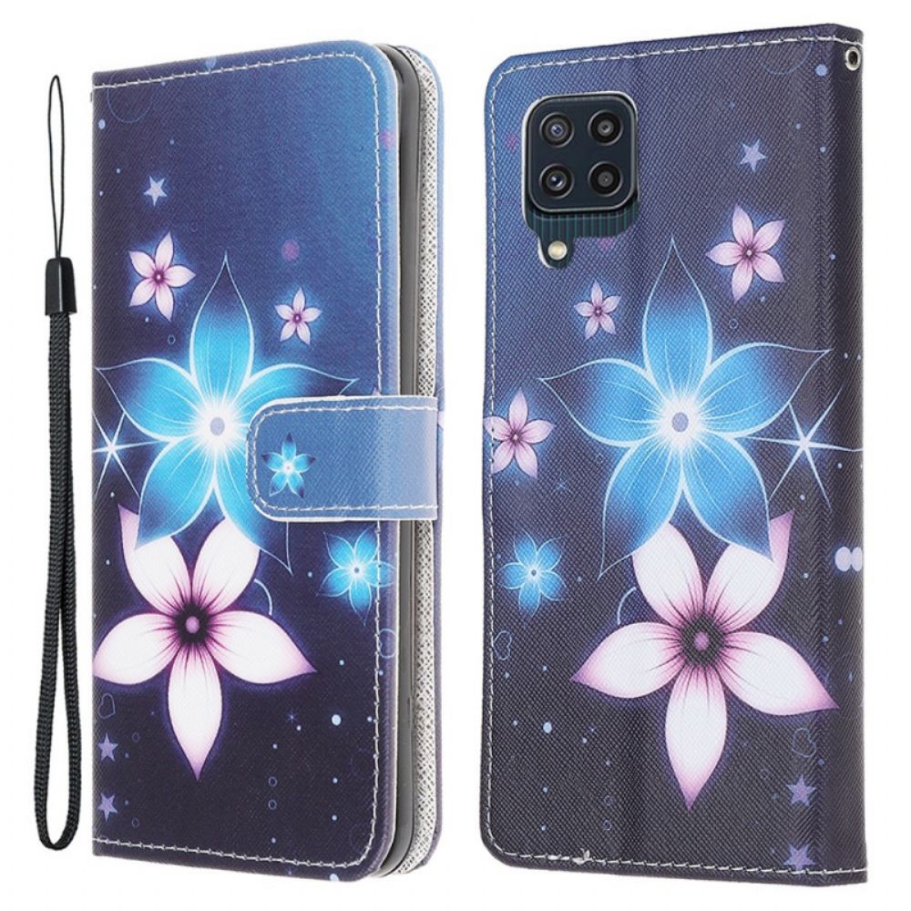 Leren Hoesje voor Samsung Galaxy M32 Met Ketting Maanband Bloemen