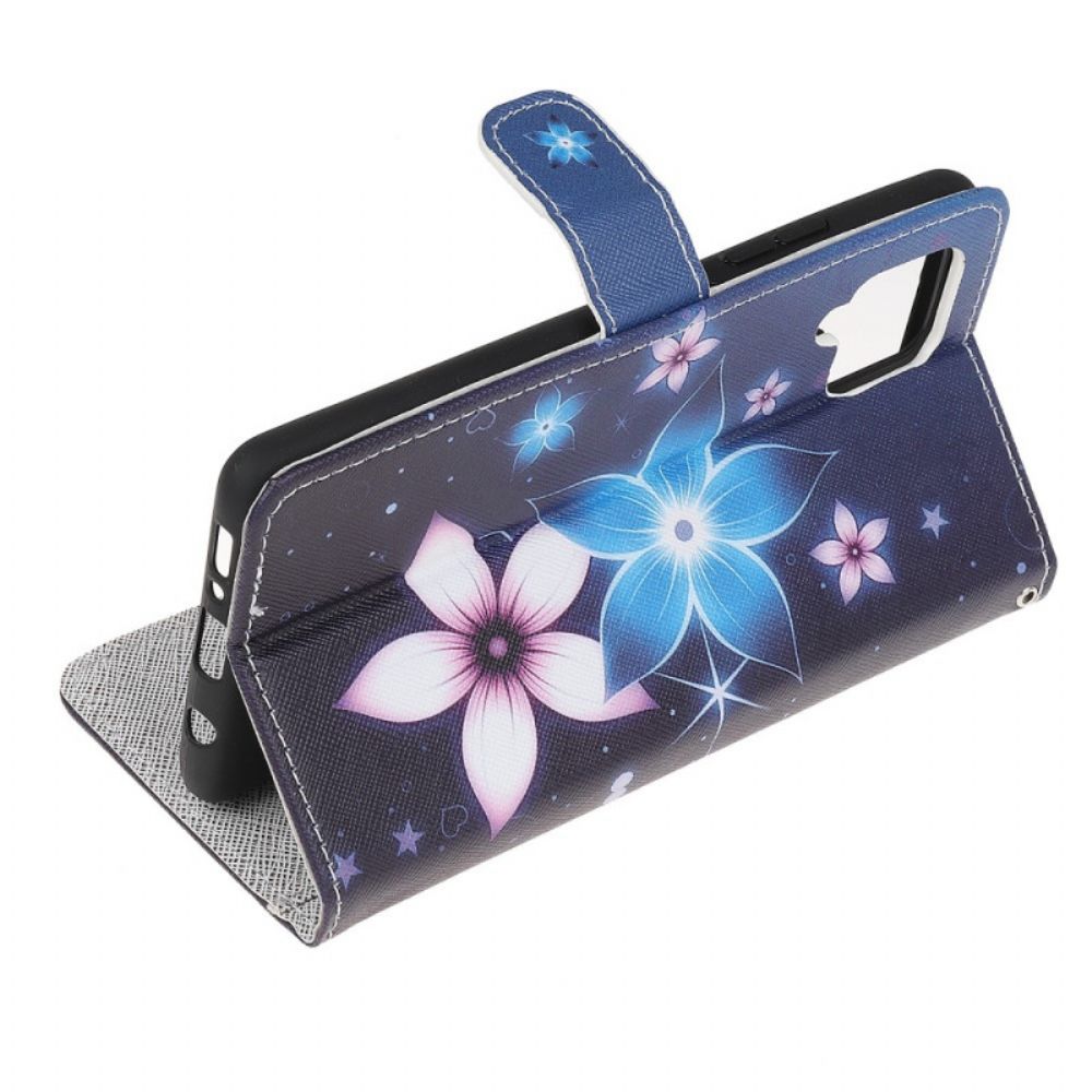 Leren Hoesje voor Samsung Galaxy M32 Met Ketting Maanband Bloemen